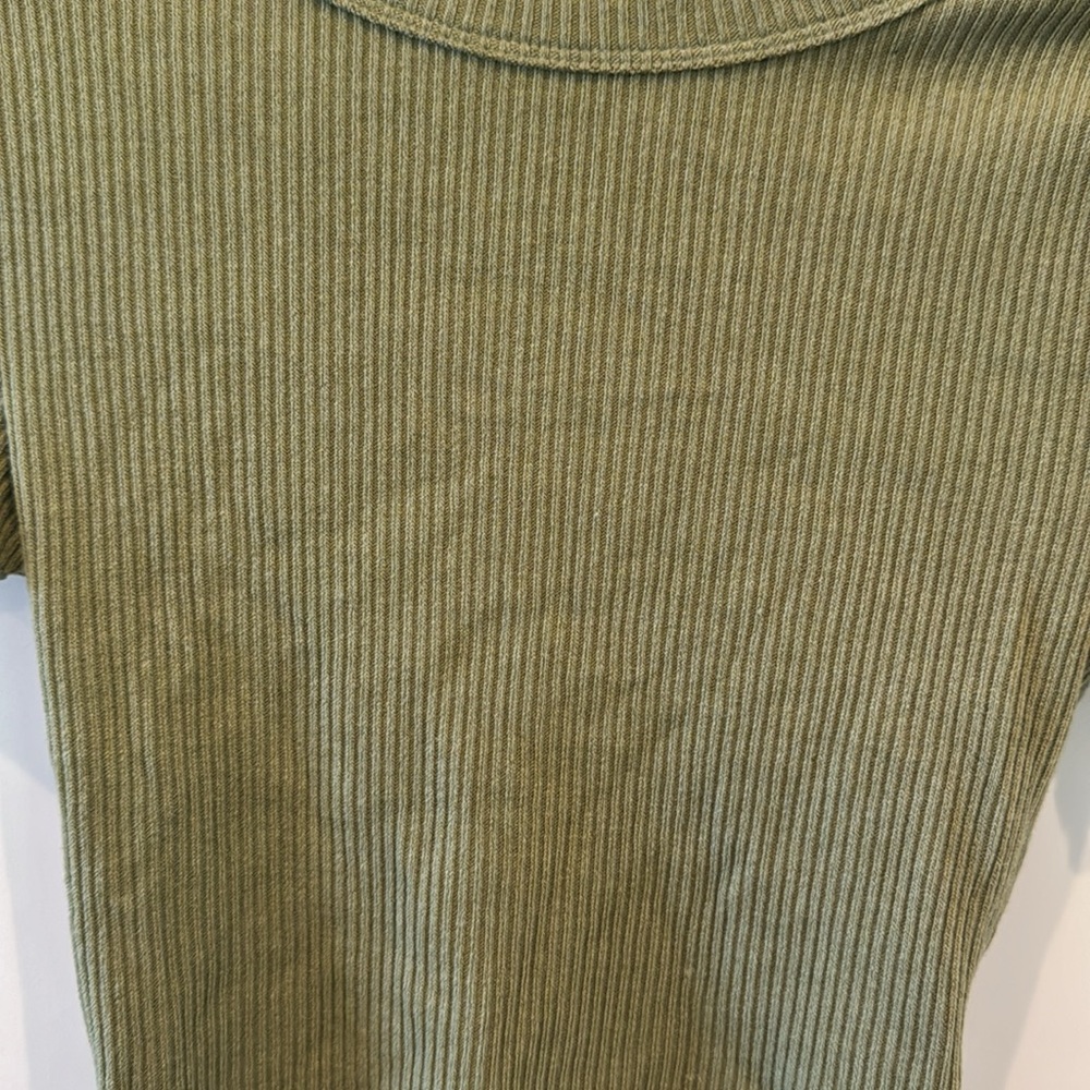 UO Ribbed Baby Tee - Picture 2 of 6
